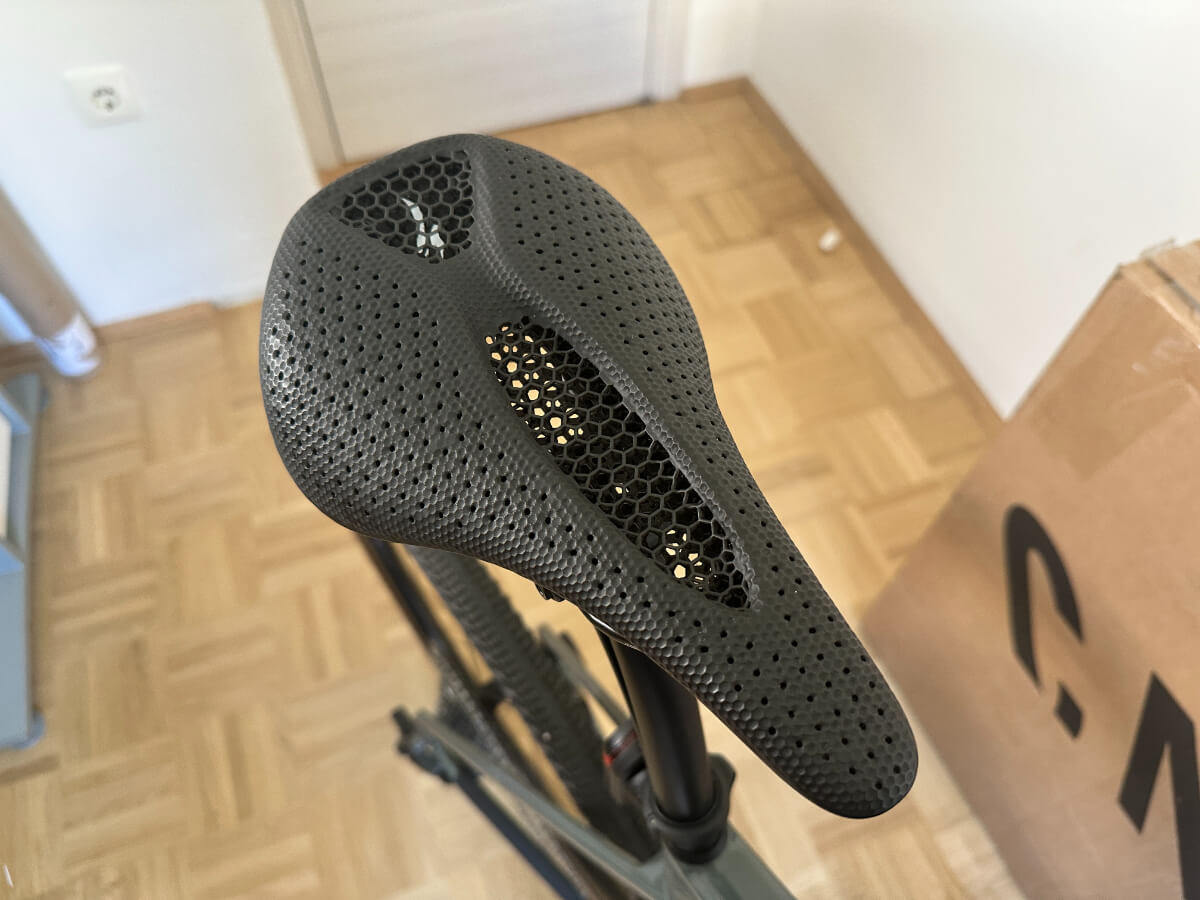 Specialized Mirror Pro bike saddle